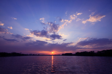 标致4008国VI落地需要多少钱？