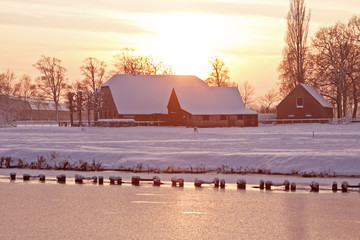 从宣化红十字医院到洋河南大桥坐几路公交车